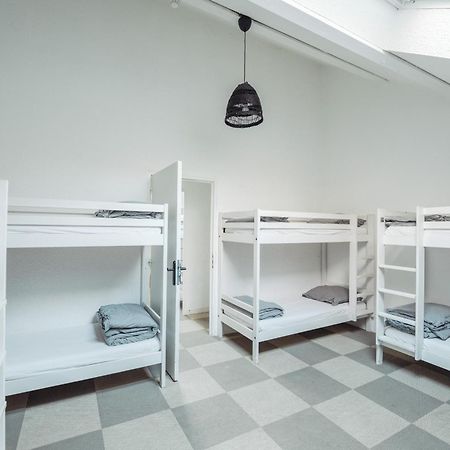 La Donaclaudre - Hebergement De Groupe En Pleine Nature, Ideal Pour Tous Vos Sejours ! 63 Couchages - 2 Grandes Salles - Salle De Jeux - Cuisine Professionnelle - Accessible Facilement - Localisation Attractive -Proche Paris & Disney Saint-Augustin  Esterno foto