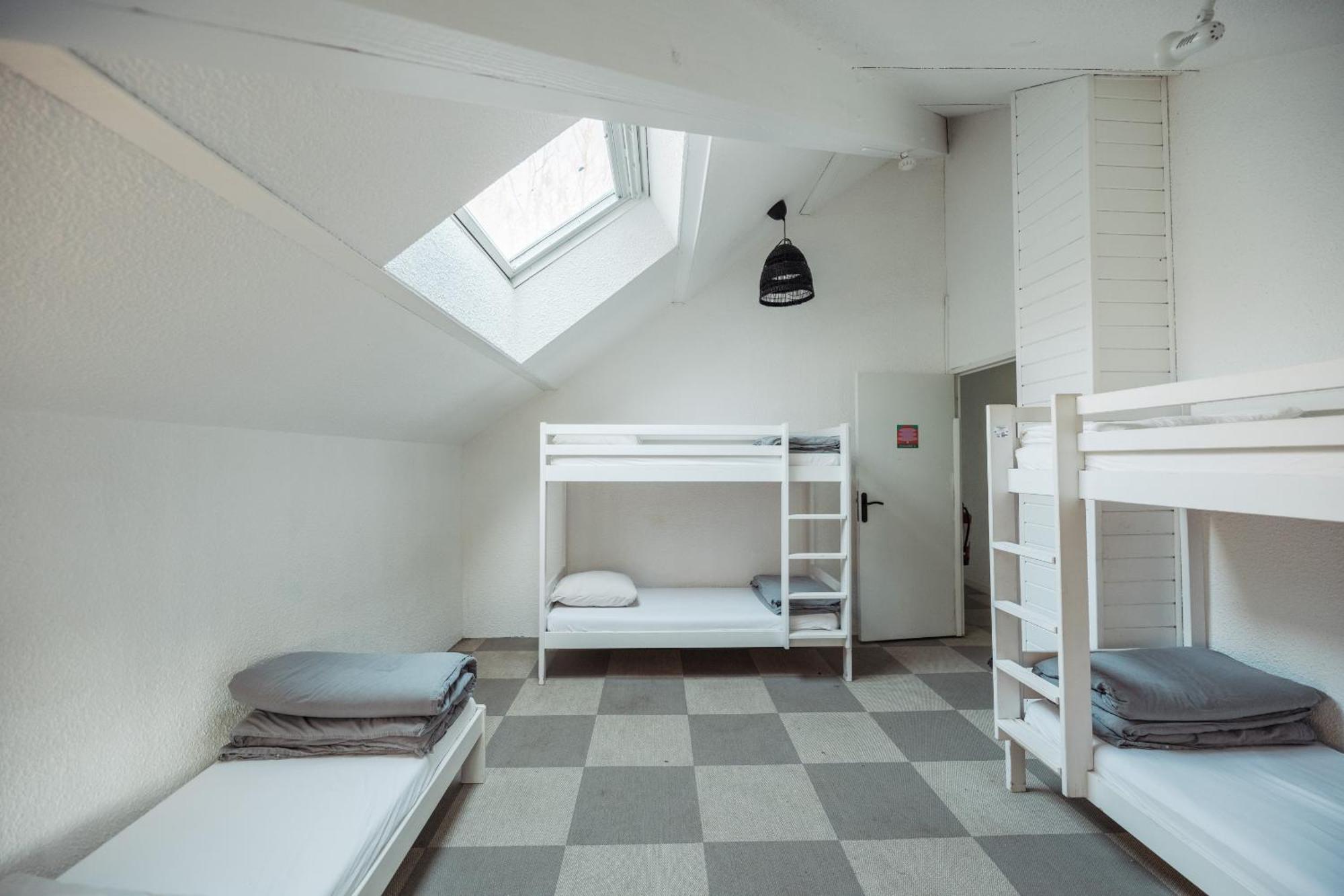 La Donaclaudre - Hebergement De Groupe En Pleine Nature, Ideal Pour Tous Vos Sejours ! 63 Couchages - 2 Grandes Salles - Salle De Jeux - Cuisine Professionnelle - Accessible Facilement - Localisation Attractive -Proche Paris & Disney Saint-Augustin  Esterno foto